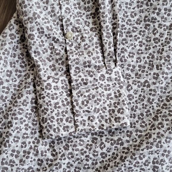 EUC No Iron Supima Lands' End women's half button down dress shirt, 8, cotton - Picture 5 of 9